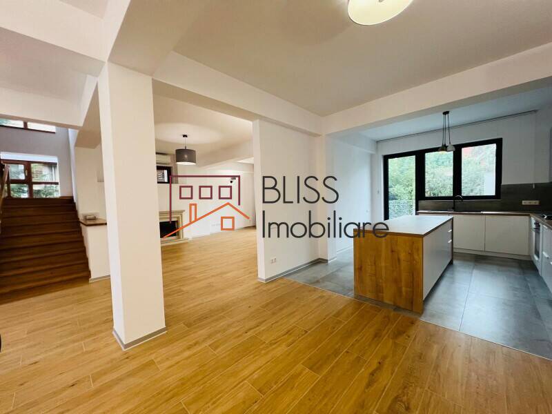 Vila Spatioasa Cu 8 Camere | Bliss Imobiliare / Photo 4 - BLISS Imobiliare