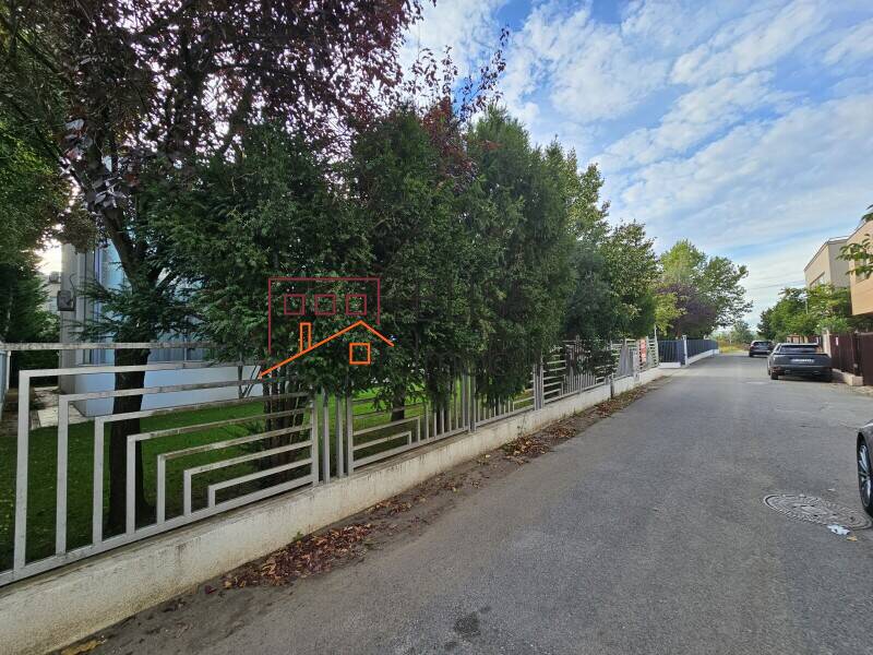 House for Sale Iancu Nicolae | Pipera, Bucharest / Ilfov - 4 Bedroom - ID:124037 | Bliss Imobiliare / Photo 2 - BLISS Imobiliare