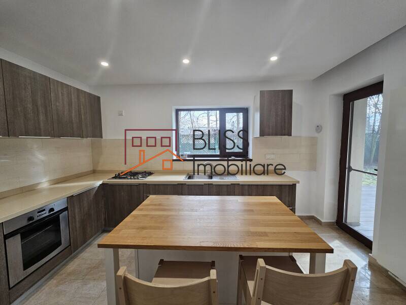 Vila Spatioasa Cu 7 Camere | Bliss Imobiliare / Photo 11 - BLISS Imobiliare