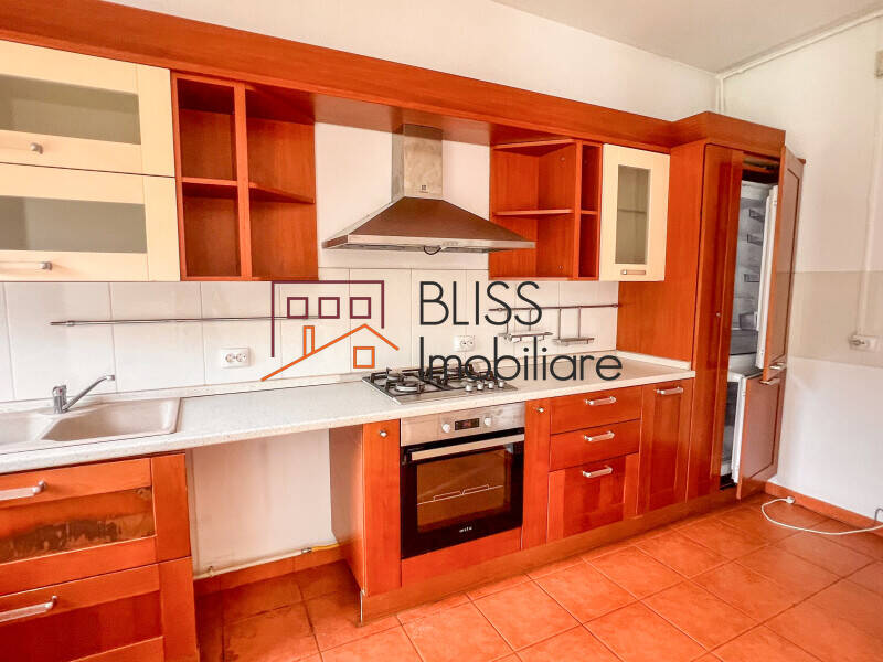 Vila Cu 5 Dormitoare, Piscina Si Gradina | Bliss Imobiliare / Photo 9 - BLISS Imobiliare