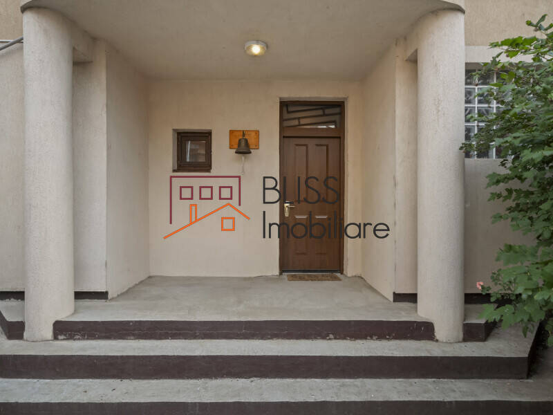 Vila 6 Camere Otopeni — 208 Mp Utili, Teren 691 Mp, Garaj Dublu, 2012 | Bliss Imobiliare / Photo 37 - BLISS Imobiliare