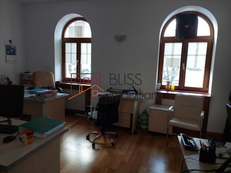 Vila Interbelica Renovata Cu 14 Camere | Bliss Imobiliare / Photo 6 - BLISS Imobiliare