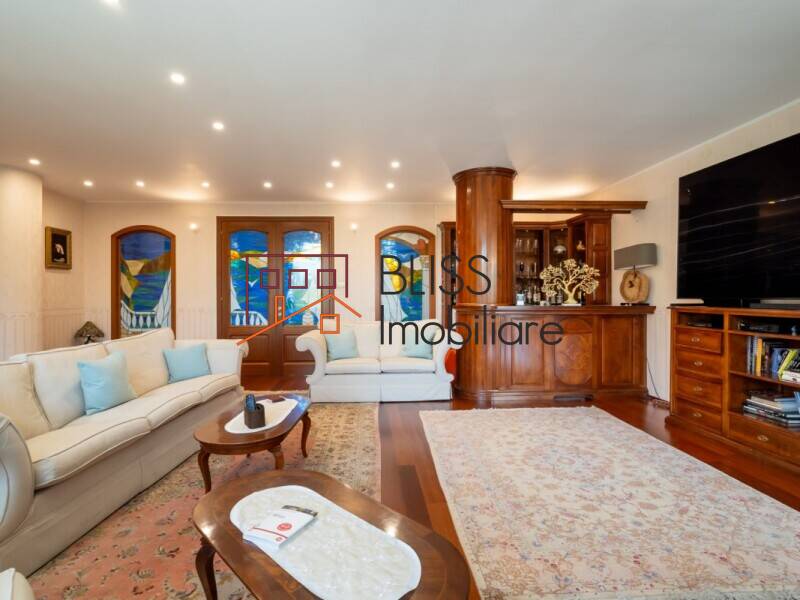 Vila Cu 15 Camere, Gradina Privata Si Vedere La Lac | Bliss Imobiliare / Photo 5 - BLISS Imobiliare