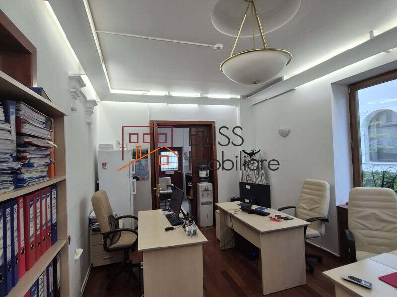 Interwar Villa 14 Rooms, Garage & Garden | Dorobanti Bucharest, Bucharest | Bliss Imobiliare / Photo 5 - BLISS Imobiliare