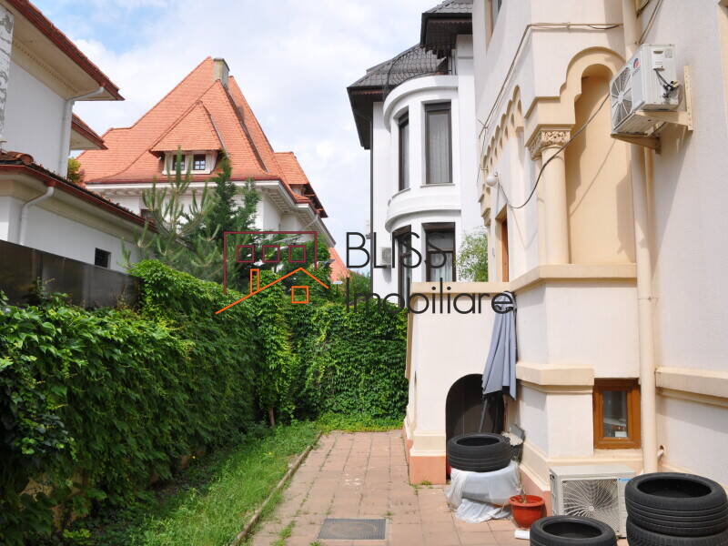 Interwar Villa 14 Rooms, Garage & Garden | Dorobanti Bucharest, Bucharest | Bliss Imobiliare / Photo 16 - BLISS Imobiliare