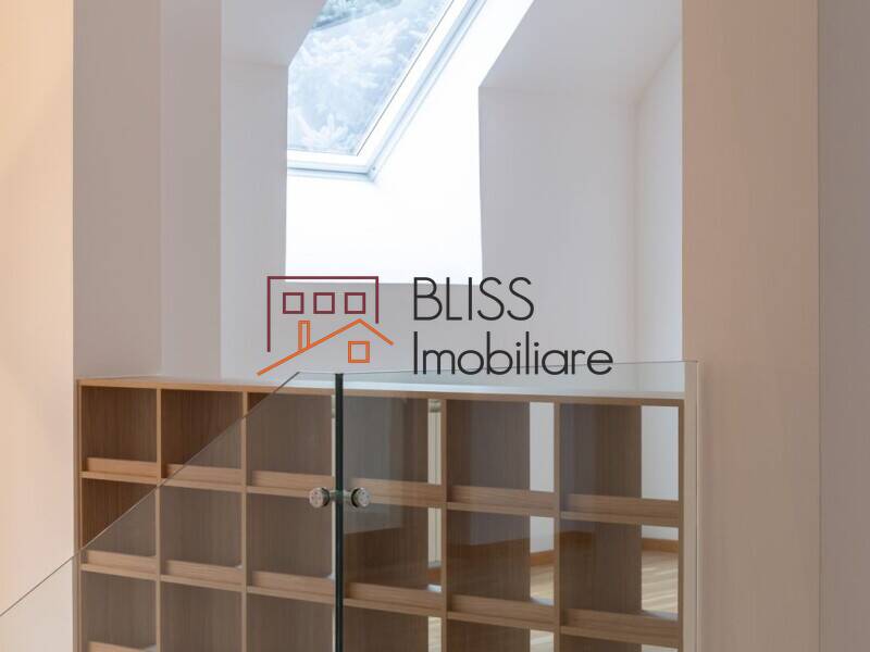 Vila Individuala Cu 9 Camere, Piscina Si Garaj | Bliss Imobiliare / Photo 8 - BLISS Imobiliare