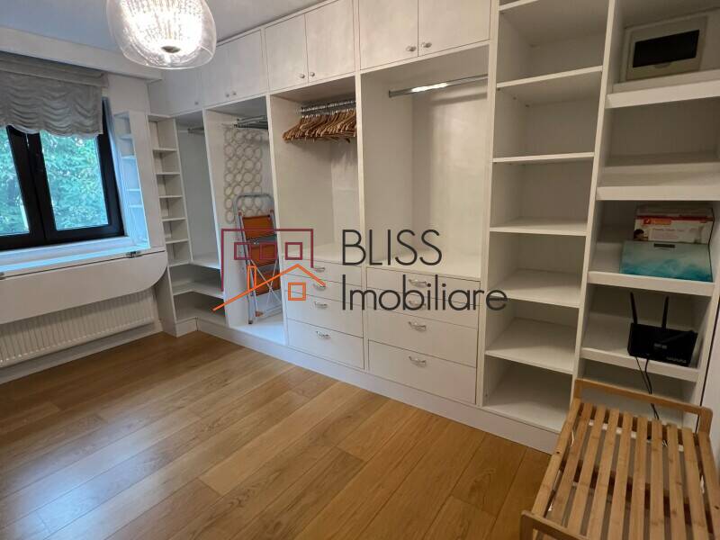 Casa Duplex In Tunari: Gradina Privata, Patru Bai Si Bucatarie De Vara | Bliss Imobiliare / Photo 26 - BLISS Imobiliare