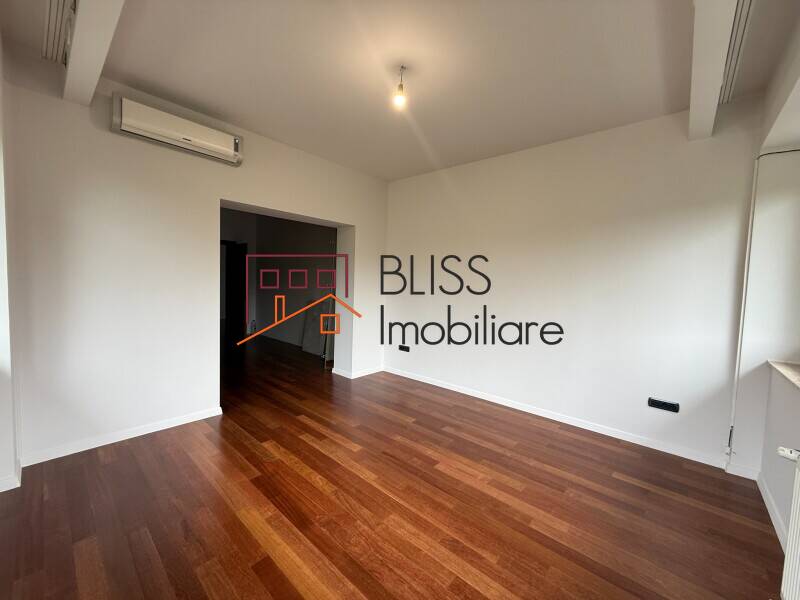Family Villa With 4 Bedrooms, Private Garden And Garage, Iancu Nicolae, Bucharest / Ilfov | Bliss Imobiliare / Photo 11 - BLISS Imobiliare