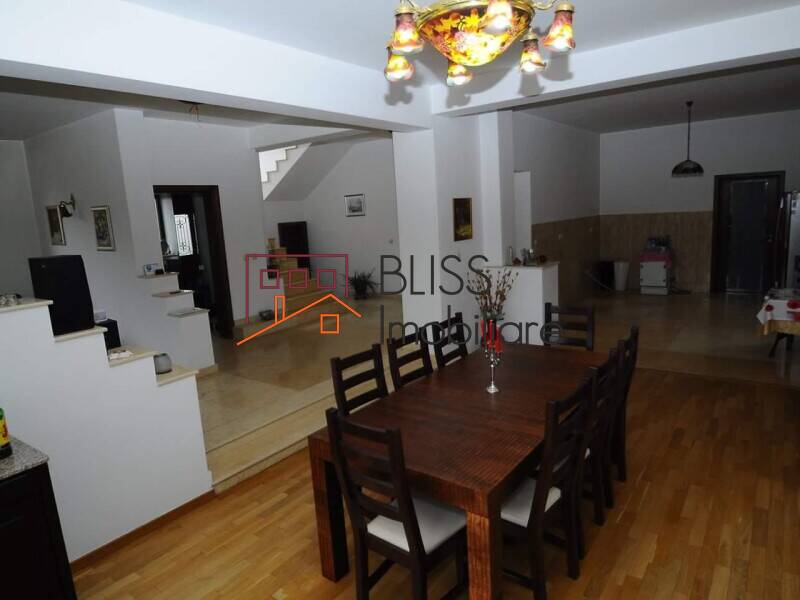Vila Cu 12 Camere, 500 Mp Utili, Cu Curte De 400 Mp In Pipera OMV Rond | Bliss Imobiliare / Photo 4 - BLISS Imobiliare