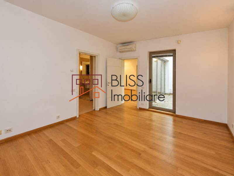 Vila 6 Camere Baneasa Garlei Cu Terasa Si Garaj | Bliss Imobiliare / Photo 14 - BLISS Imobiliare