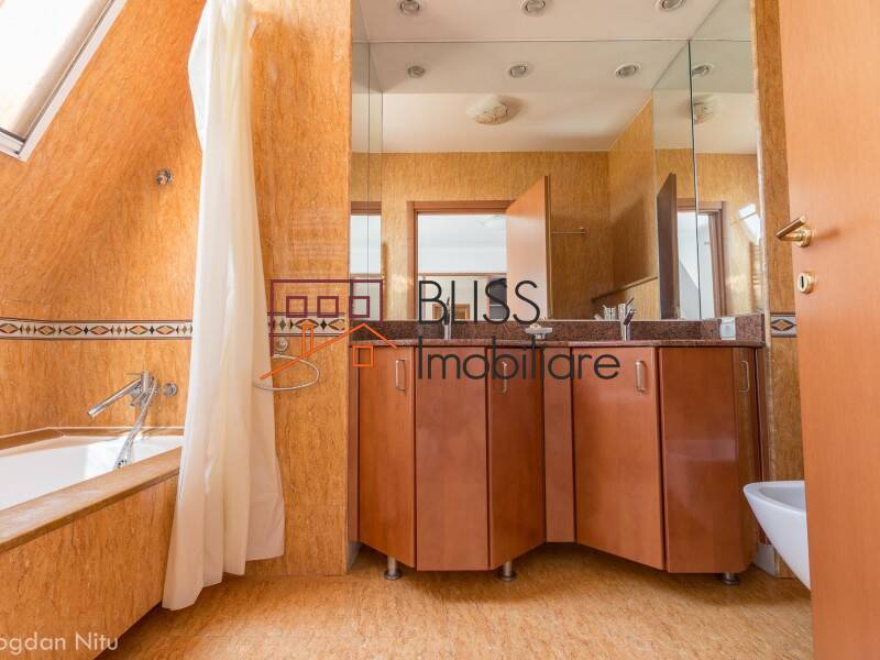 Vila Cu 7 Camere | Bliss Imobiliare / Photo 36 - BLISS Imobiliare