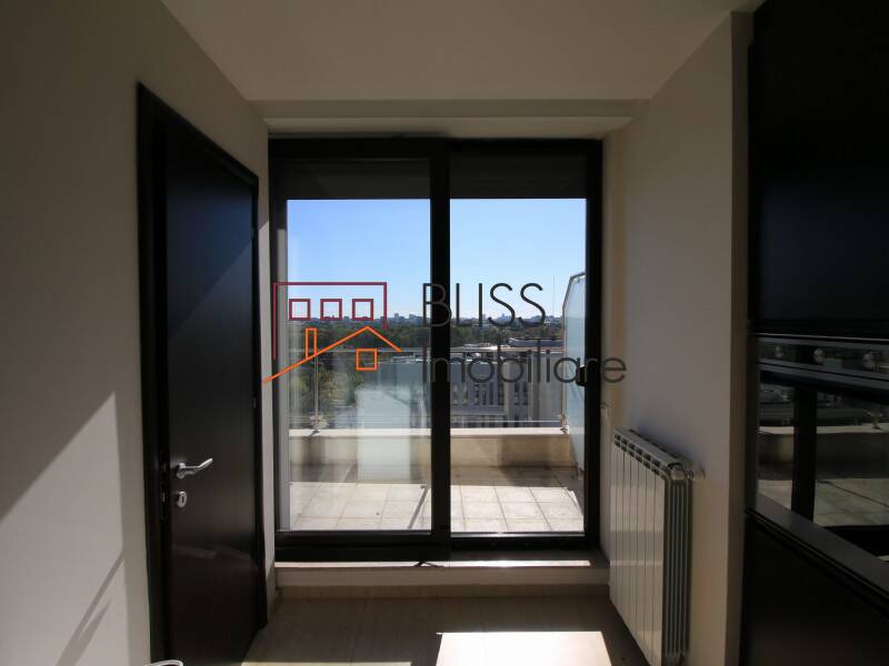4-bedroom Triplex North Area Lake View, Bucharest | Bliss Imobiliare / Photo 14 - BLISS Imobiliare