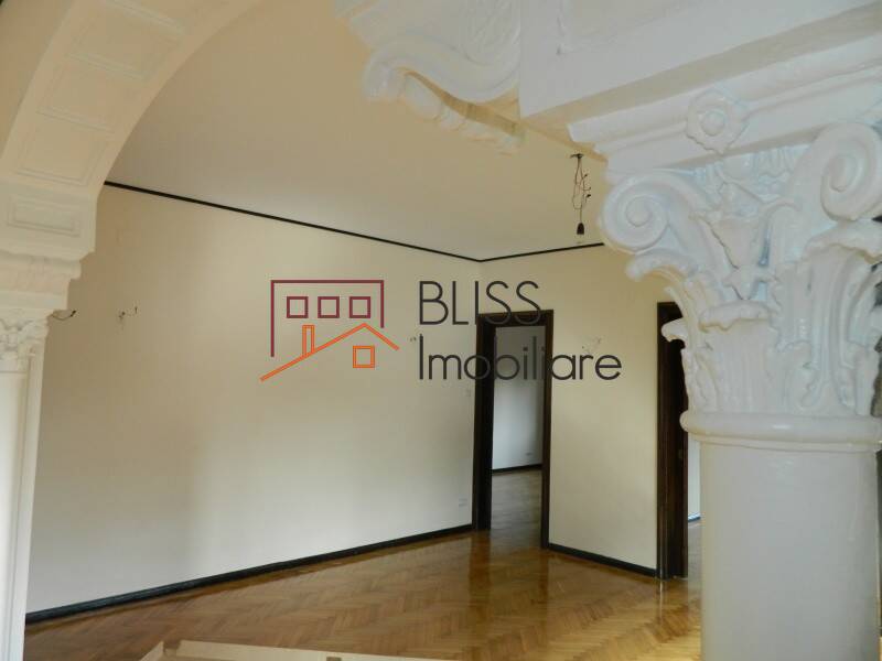 3-Bedroom Apartment In Aviatorilor Area, Bucharest | Bliss Imobiliare / Photo 5 - BLISS Imobiliare