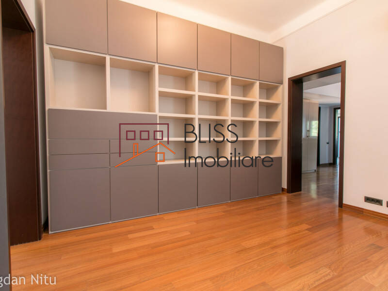 Vila de Inchiriat KM 0 | Ultracentral - 10 Camere - ID:4477 | Bliss Imobiliare / Photo 28 - BLISS Imobiliare