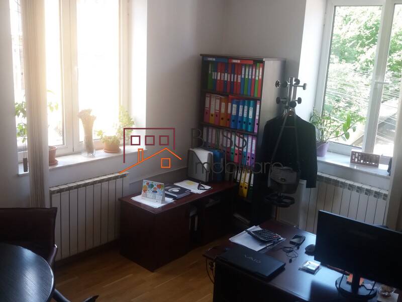 Vila de Inchiriat Piata Victoriei - 10 Camere - ID:44825 | Bliss Imobiliare / Photo 20 - BLISS Imobiliare