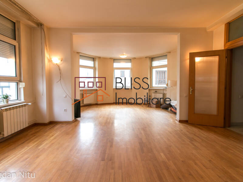 Vila de Inchiriat Piata Victoriei - 5 Camere - ID:48007 | Bliss Imobiliare / Photo 2 - BLISS Imobiliare
