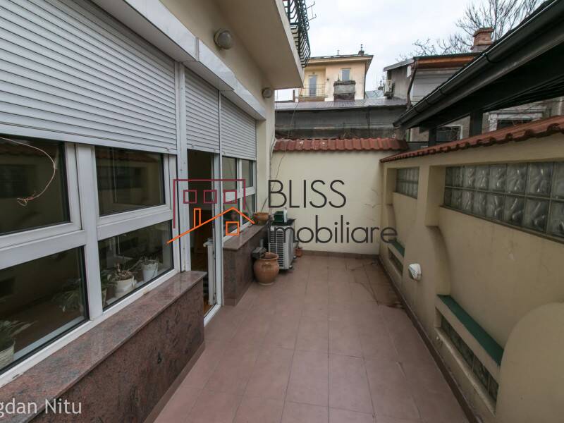Vila de Vanzare Piata Victoriei - 5 Camere - ID:48007 | Bliss Imobiliare / Photo 5 - BLISS Imobiliare