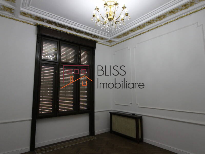 Vila de Inchiriat KM 0 | Ultracentral - 15 Camere - ID:33691 | Bliss Imobiliare / Photo 40 - BLISS Imobiliare