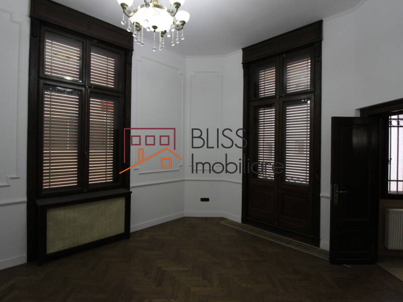 Vila de Inchiriat KM 0 | Ultracentral - 15 Camere - ID:33691 | Bliss Imobiliare / Photo 41 - BLISS Imobiliare