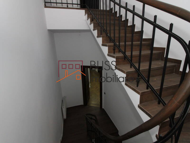 Vila de Inchiriat KM 0 | Ultracentral - 15 Camere - ID:33691 | Bliss Imobiliare / Photo 79 - BLISS Imobiliare