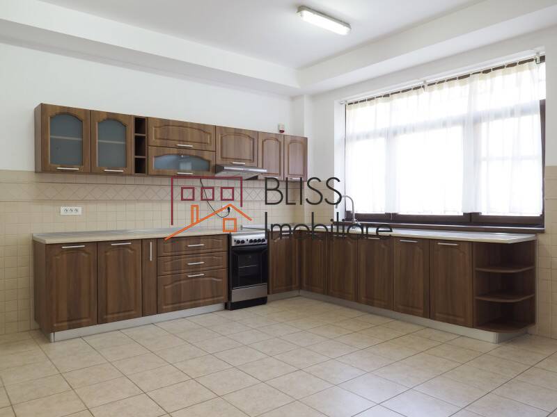 Vila de Inchiriat Iancu Nicolae | Pipera - 5 Camere - ID:50639 | Bliss Imobiliare / Photo 8 - BLISS Imobiliare