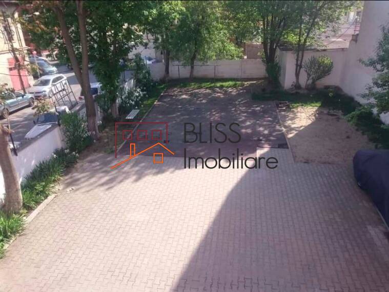 Vila de Vanzare Tineretului-Cantemir - 12 Camere - ID:55536 | Bliss Imobiliare / Photo 1 - BLISS Imobiliare