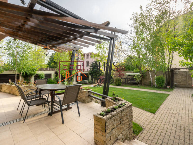 Vila de Vanzare Drumul Taberei - 8 Camere - ID:72259 | Bliss Imobiliare / Photo 11 - BLISS Imobiliare