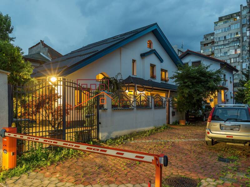 Villa for Rent Dorobanti | Primaverii | Kiseleff | Aviatorilor, Bucharest - 5 Bedroom - ID:72901 | Bliss Imobiliare / Photo 1 - BLISS Imobiliare