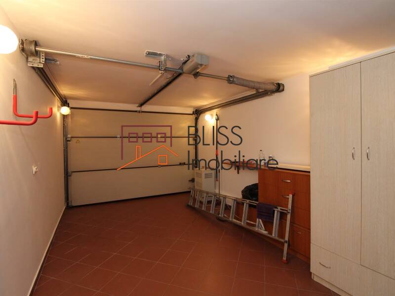 Vila 335mp Cu 6 Camere Si Gradina | Bliss Imobiliare / Photo 27 - BLISS Imobiliare