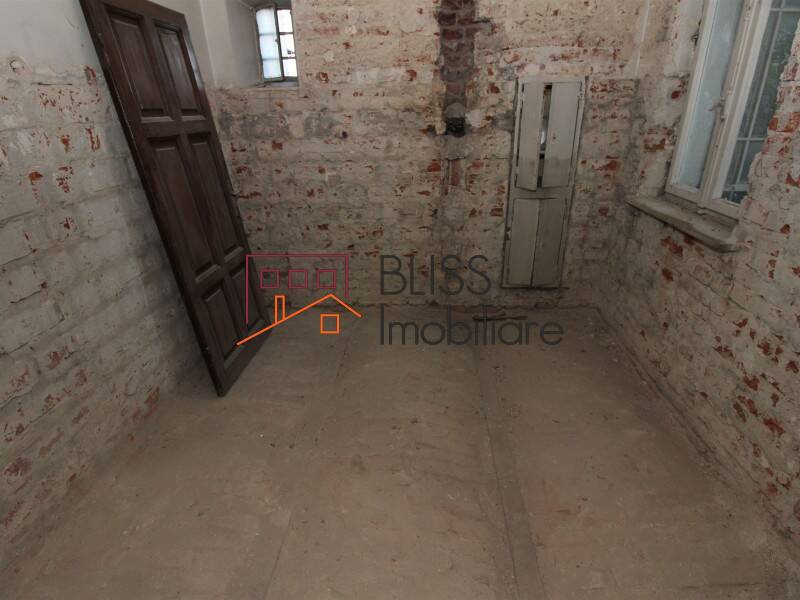 Investment 1.152 Sqm Villa With 677 Sqm Land, Bucharest | Bliss Imobiliare / Photo 37 - BLISS Imobiliare