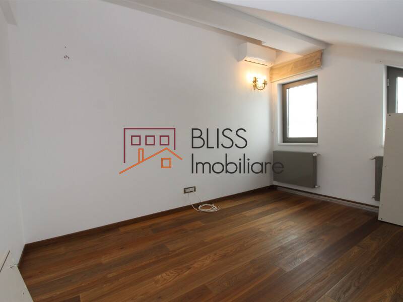 Vila Cu 5 Camere | Bliss Imobiliare / Photo 29 - BLISS Imobiliare