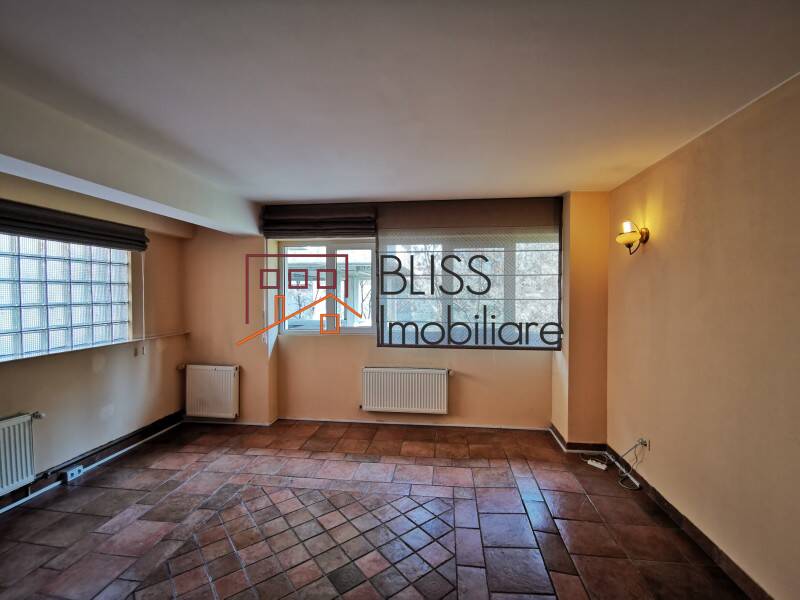 Vila Cu 9 Camere | Bliss Imobiliare / Photo 25 - BLISS Imobiliare