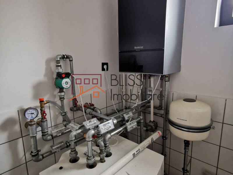 Vila Cu 7 Camere | Bliss Imobiliare / Photo 15 - BLISS Imobiliare