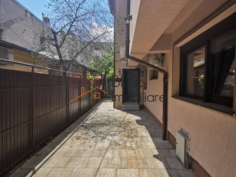 House 9-room, Bucharest | Bliss Imobiliare / Photo 3 - BLISS Imobiliare