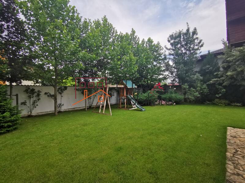 Vila Cu 8 Camere | Bliss Imobiliare / Photo 5 - BLISS Imobiliare