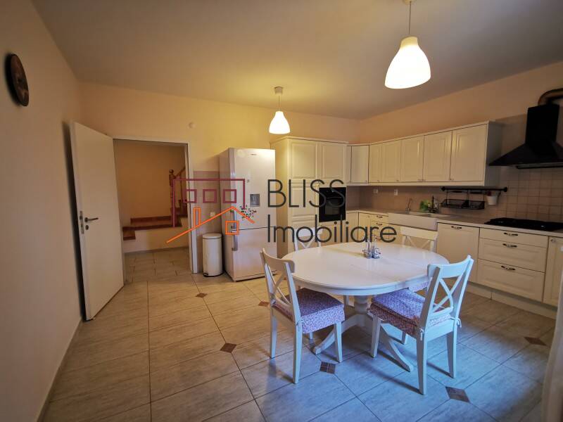 Vila Cu 8 Camere | Bliss Imobiliare / Photo 18 - BLISS Imobiliare
