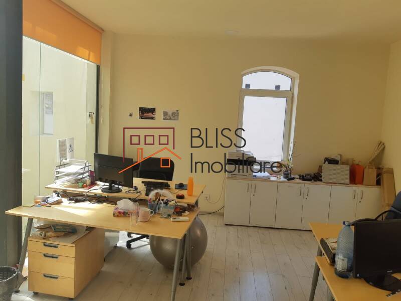 Vila de Inchiriat Unirii - 14 Camere - ID:28817 | Bliss Imobiliare / Photo 53 - BLISS Imobiliare