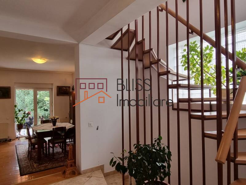 Vila Cu 4 Camere Si Gradina In Pipera | Bliss Imobiliare / Photo 6 - BLISS Imobiliare